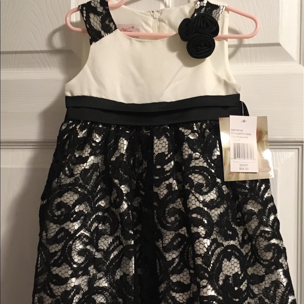 Toddler black & white lace dress NWT